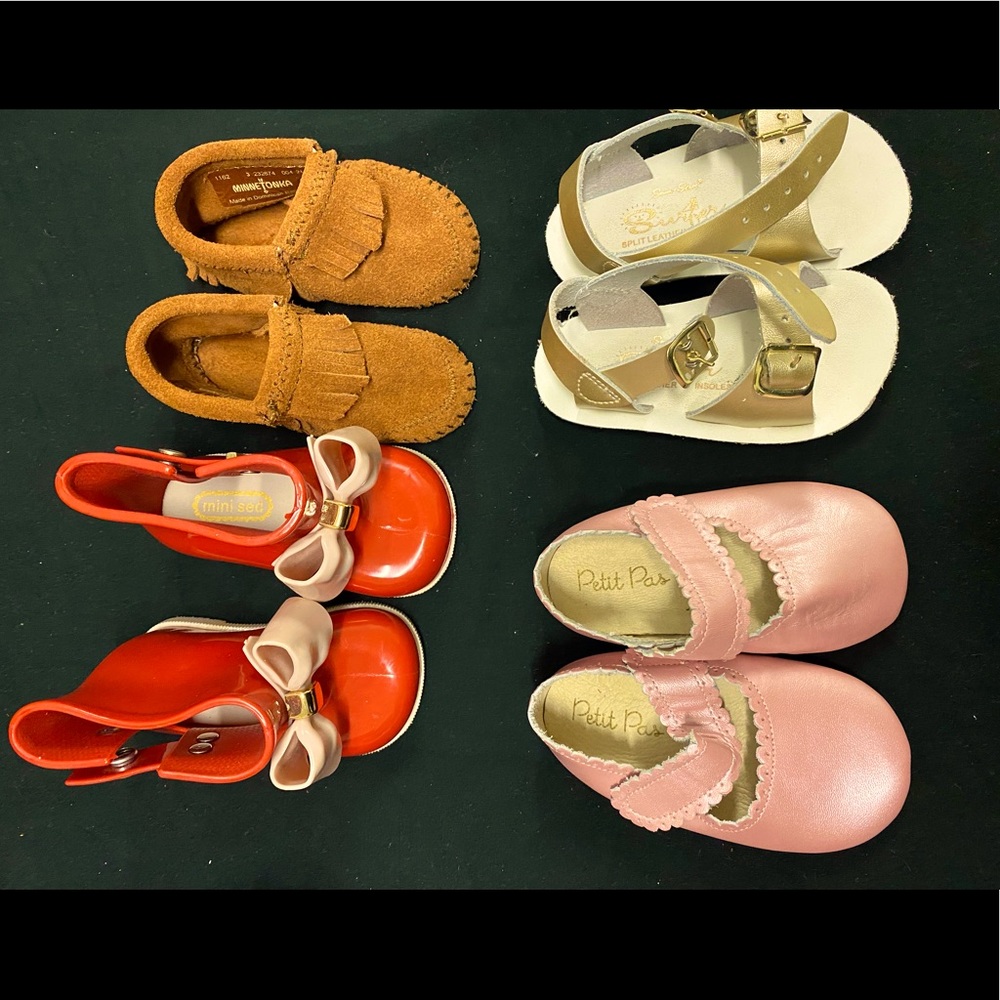 New! Cute baby shoes -pack of four size 2